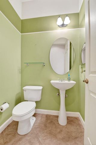 9566 Lantern Bay Circle, West Palm Beach, FL 33411