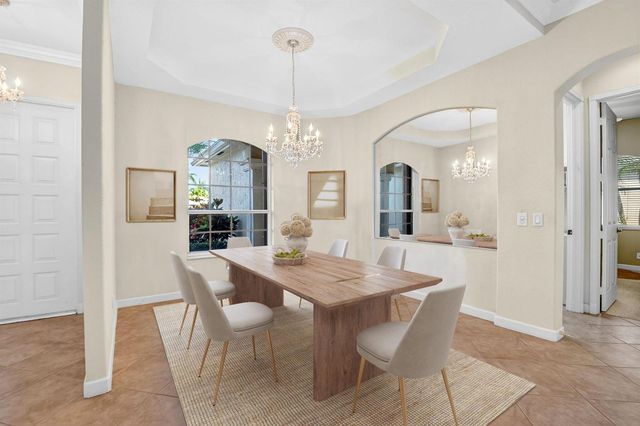 9566 Lantern Bay Circle, West Palm Beach, FL 33411