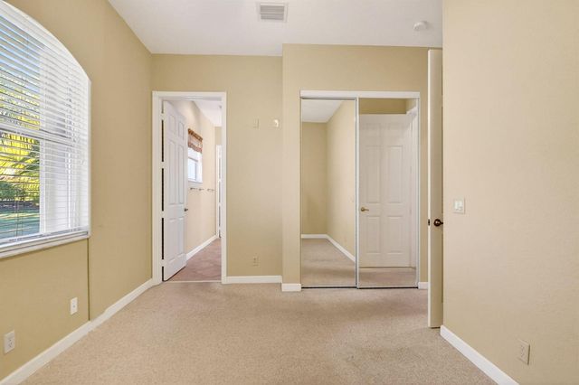 9566 Lantern Bay Circle, West Palm Beach, FL 33411