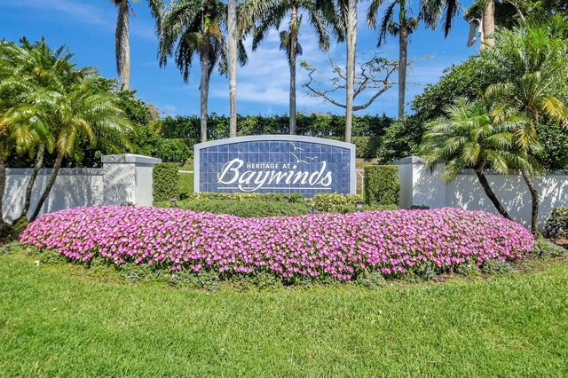 9566 Lantern Bay Circle, West Palm Beach, FL 33411