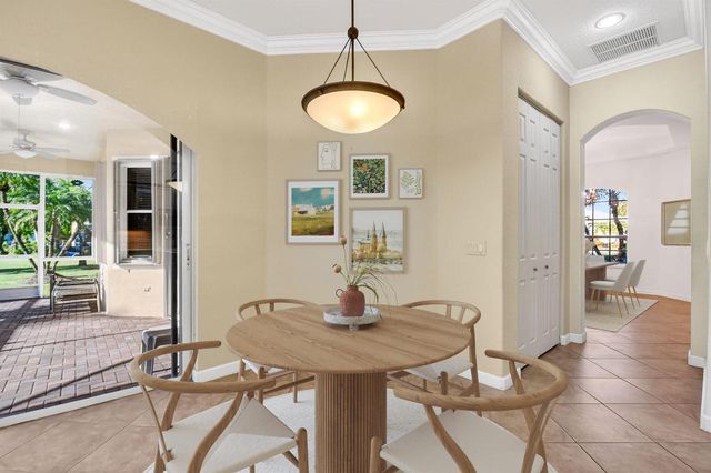 9566 Lantern Bay Circle, West Palm Beach, FL 33411