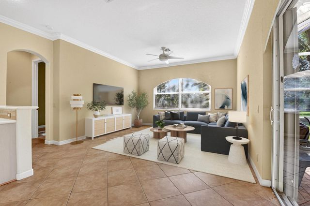9566 Lantern Bay Circle, West Palm Beach, FL 33411