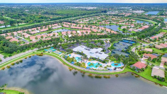 9566 Lantern Bay Circle, West Palm Beach, FL 33411