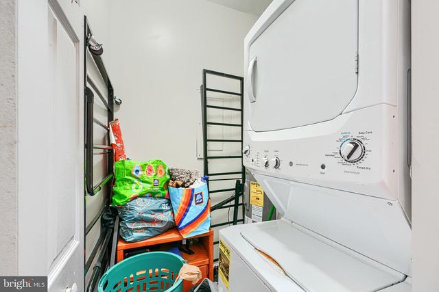 1312 S HANOVER ST, Baltimore, MD 21230