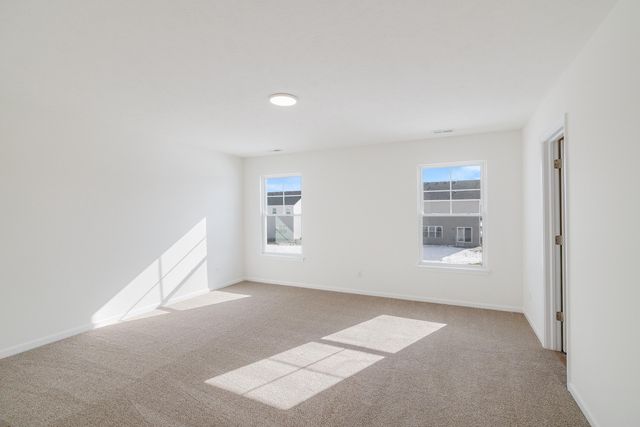 565 E 130th Place, Crown Point, IN 46307