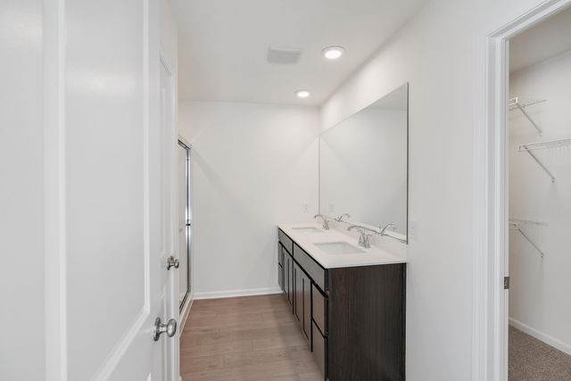 565 E 130th Place, Crown Point, IN 46307