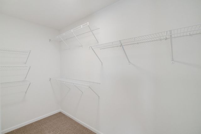 565 E 130th Place, Crown Point, IN 46307