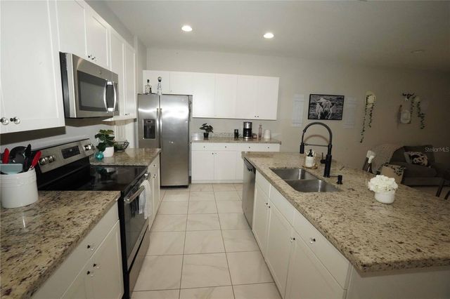 1271 NW LEONARDO CIRCLE, Port St Lucie, FL 34986