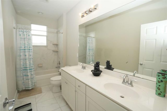 1271 NW LEONARDO CIRCLE, Port St Lucie, FL 34986