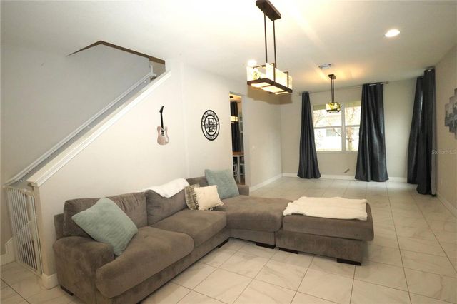 1271 NW LEONARDO CIRCLE, Port St Lucie, FL 34986