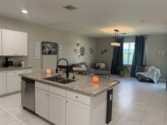 1271 NW LEONARDO CIRCLE, Port St Lucie, FL 34986