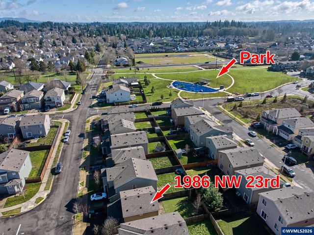 1986 NW 23rd St, Mcminnville, OR 97128