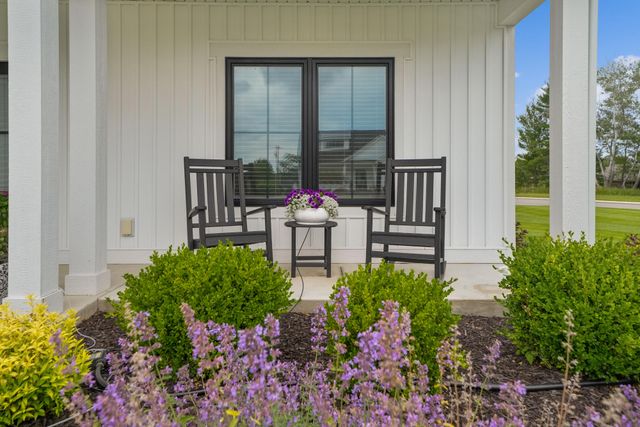 6564 Sheldon Crossing Drive, Hudsonville, MI 49426