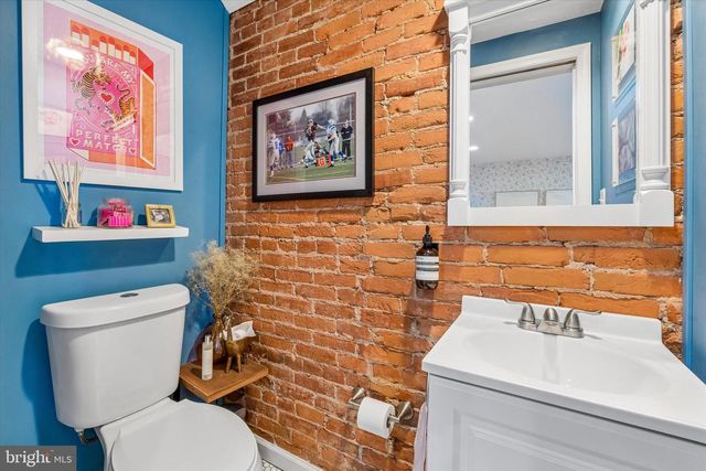 1237 E MOYAMENSING AVE, Philadelphia, PA 19147