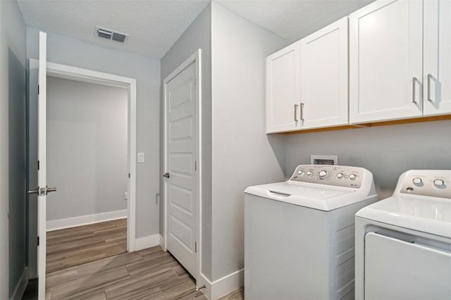 9822 LITTLE BLUESTEM DRIVE, Land O Lakes, FL 34637