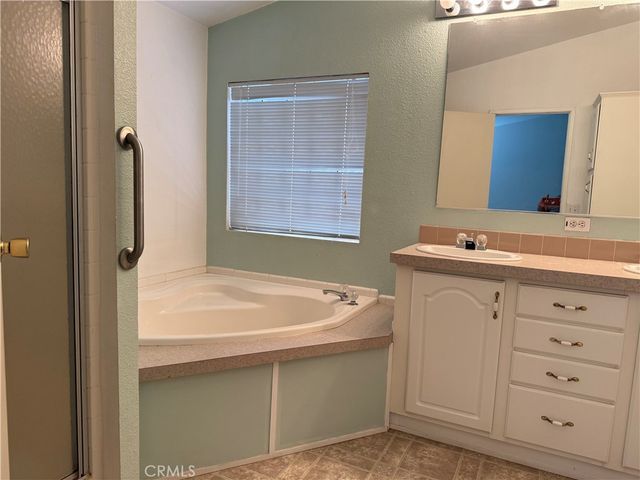22576 Finnell Ave, Corning, CA 96021