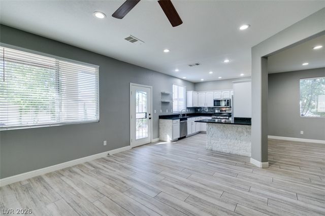 2684 Park Creek Lane, Henderson, NV 89052