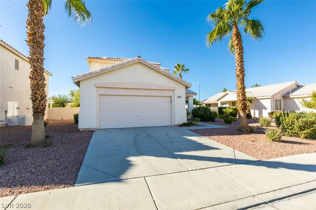 2684 Park Creek Lane, Henderson, NV 89052 — photo 2