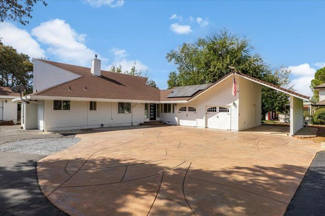 3920 Crosswood Dr, Shingle Springs, CA 95682