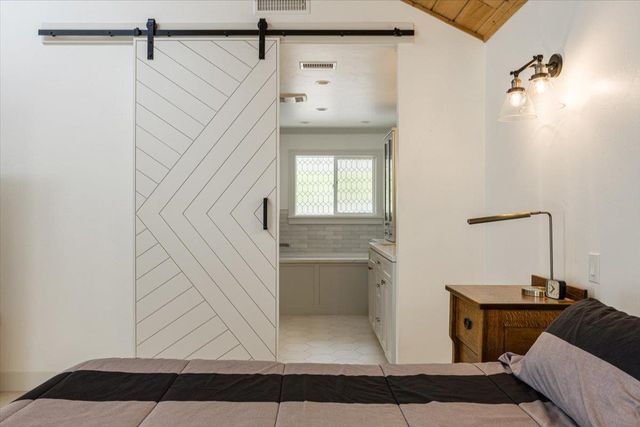 3920 Crosswood Dr, Shingle Springs, CA 95682