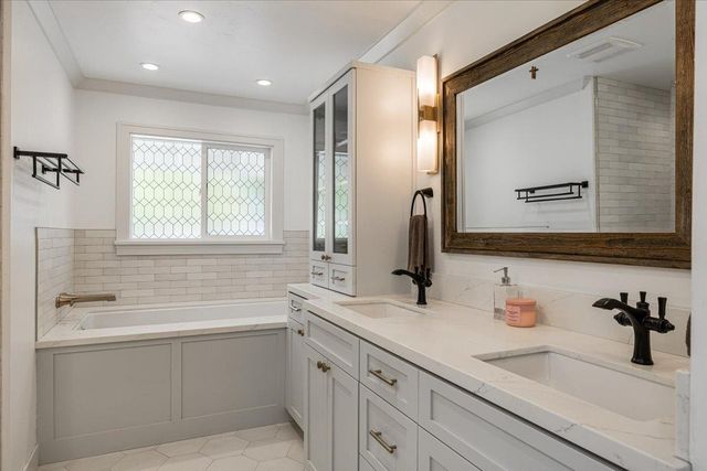 3920 Crosswood Dr, Shingle Springs, CA 95682