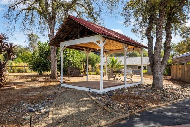 3920 Crosswood Dr, Shingle Springs, CA 95682