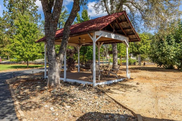 3920 Crosswood Dr, Shingle Springs, CA 95682