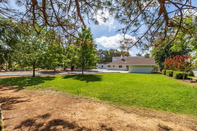 3920 Crosswood Dr, Shingle Springs, CA 95682