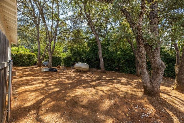 3920 Crosswood Dr, Shingle Springs, CA 95682