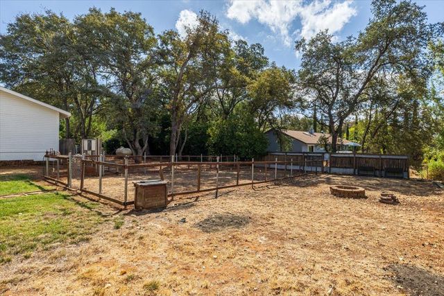 3920 Crosswood Dr, Shingle Springs, CA 95682