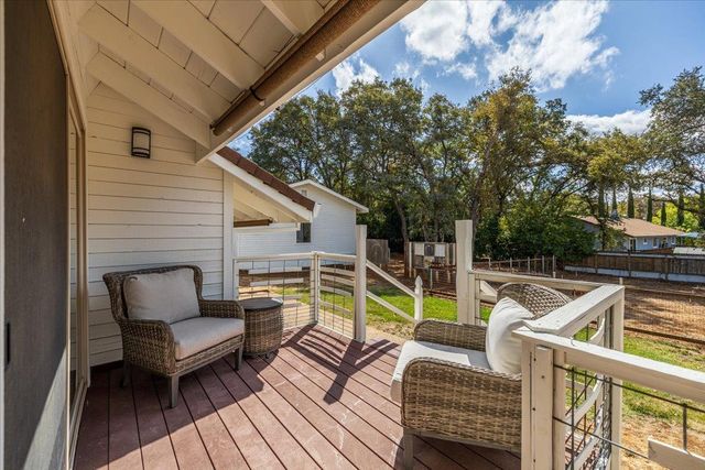 3920 Crosswood Dr, Shingle Springs, CA 95682