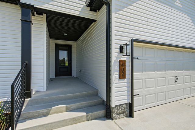 402 Marcella Court, Dickson, TN 37055