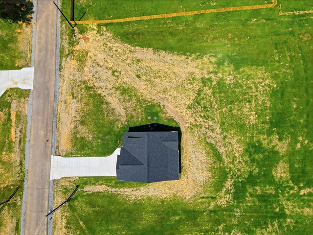 402 Marcella Court, Dickson, TN 37055
