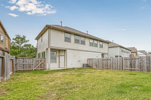 315 Biltmore Loop, Montgomery, TX 77316