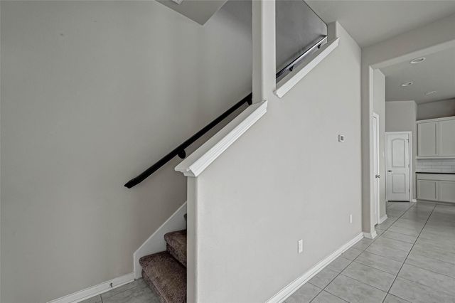 315 Biltmore Loop, Montgomery, TX 77316