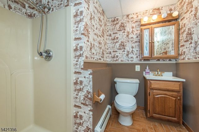 73 Fairmount Rd, Parsippany-troy Hills Twp., NJ 07054