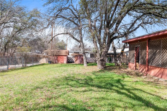 3511 Durham Avenue, Brownwood, TX 76801
