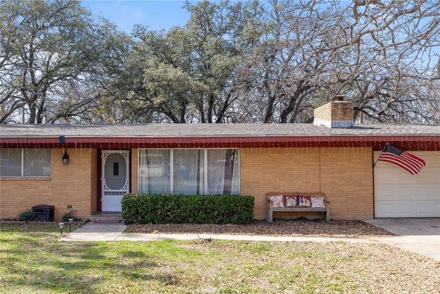 3511 Durham Avenue, Brownwood, TX 76801
