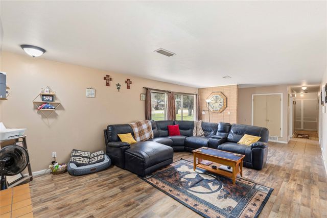 3511 Durham Avenue, Brownwood, TX 76801