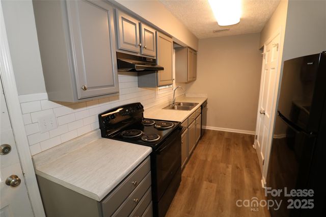 6248 Old Pineville Road A, Charlotte, NC 28217