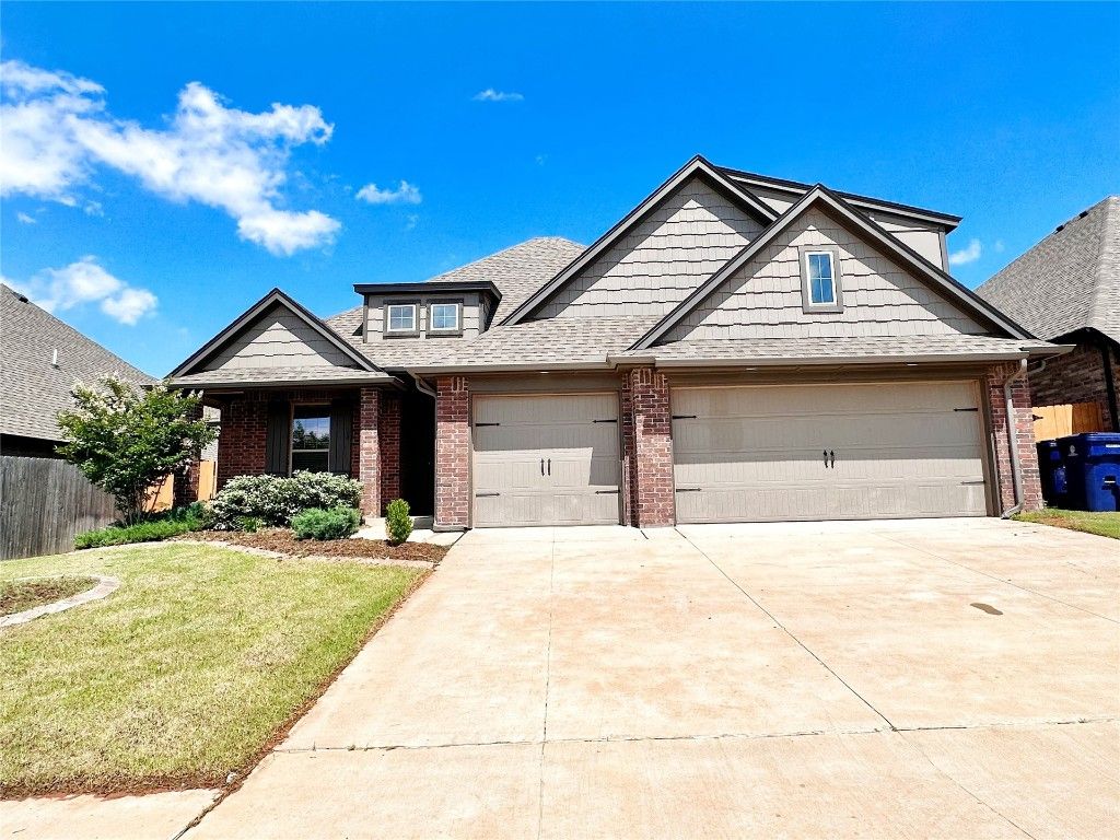 5412 Santa Lucia Drive, Mustang, OK 73064