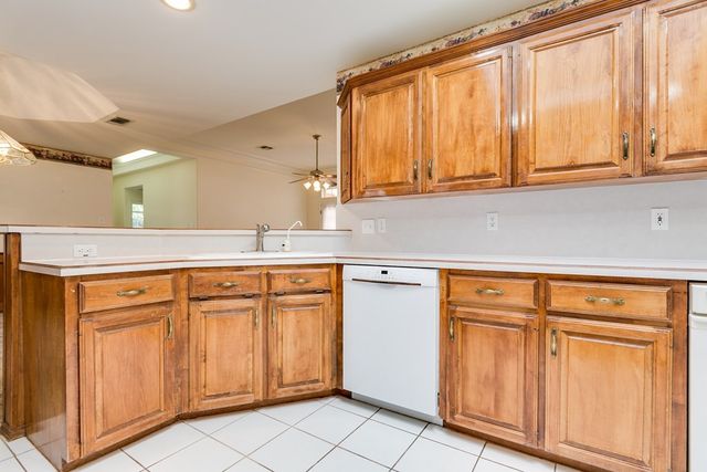 32 Southridge Drive, San Angelo, TX 76904