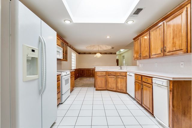 32 Southridge Drive, San Angelo, TX 76904