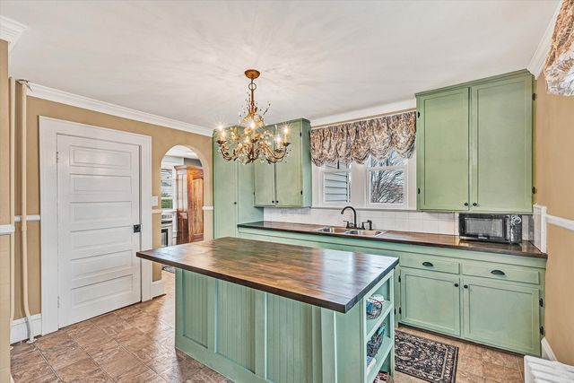 40 High ST, Rocky Mount, VA 24151