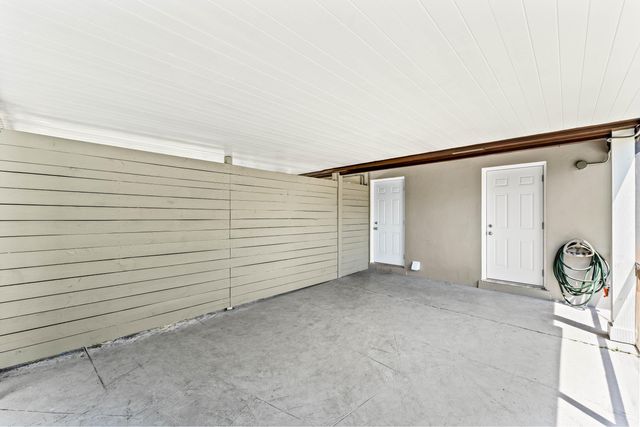 134 SW 14th Avenue A, Boynton Beach, FL 33435