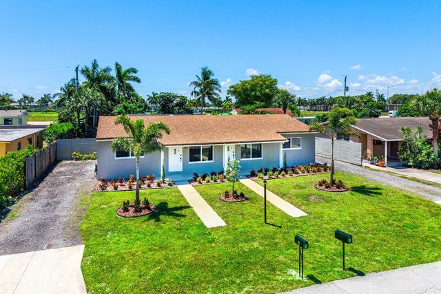 134 SW 14th Avenue A, Boynton Beach, FL 33435