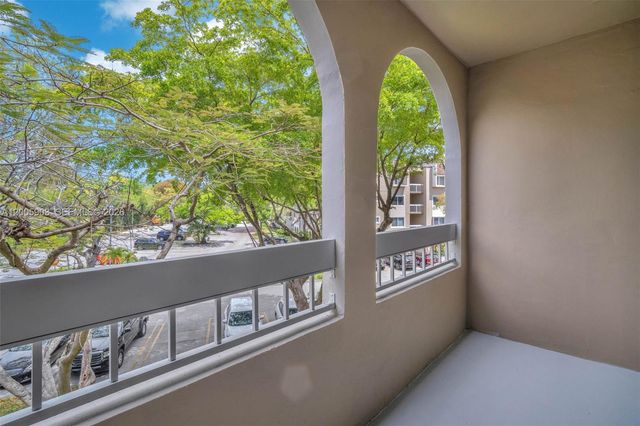 8103 Camino Real C-314, Miami, FL 33143