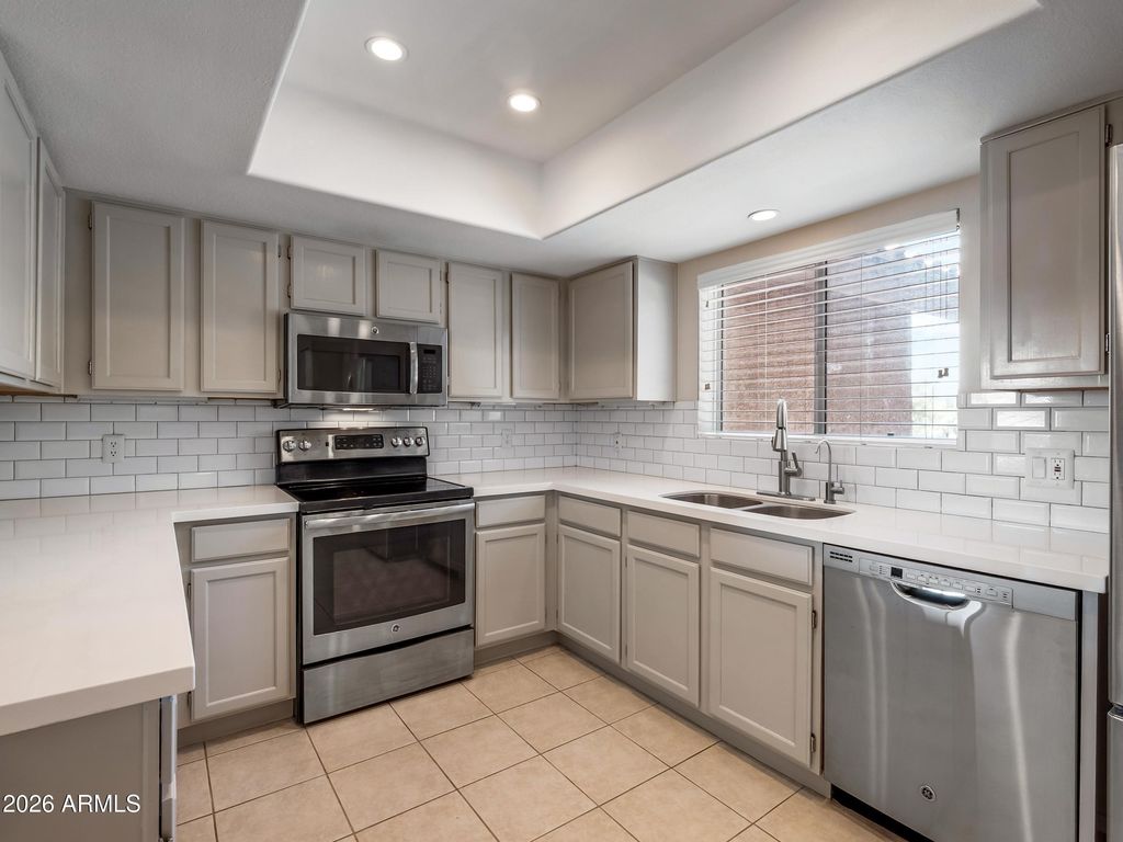 9745 N 95TH Street 227, Scottsdale, AZ 85258 — photo 4