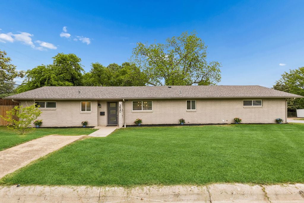 3840 Walton Avenue, Fort Worth, TX 76133