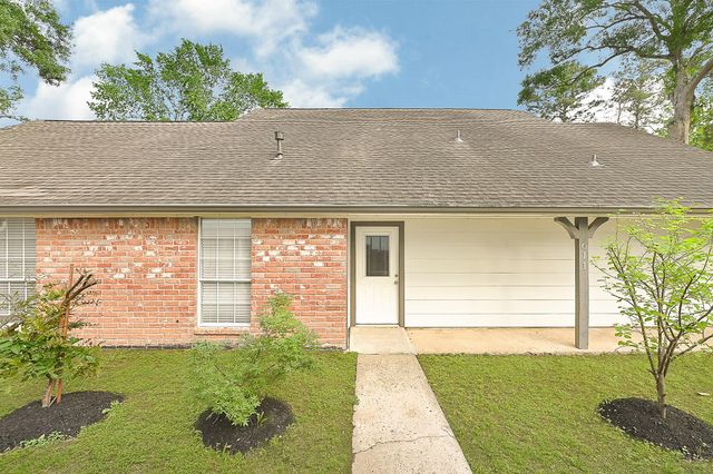 611 Sycamore Drive, Conroe, TX 77302